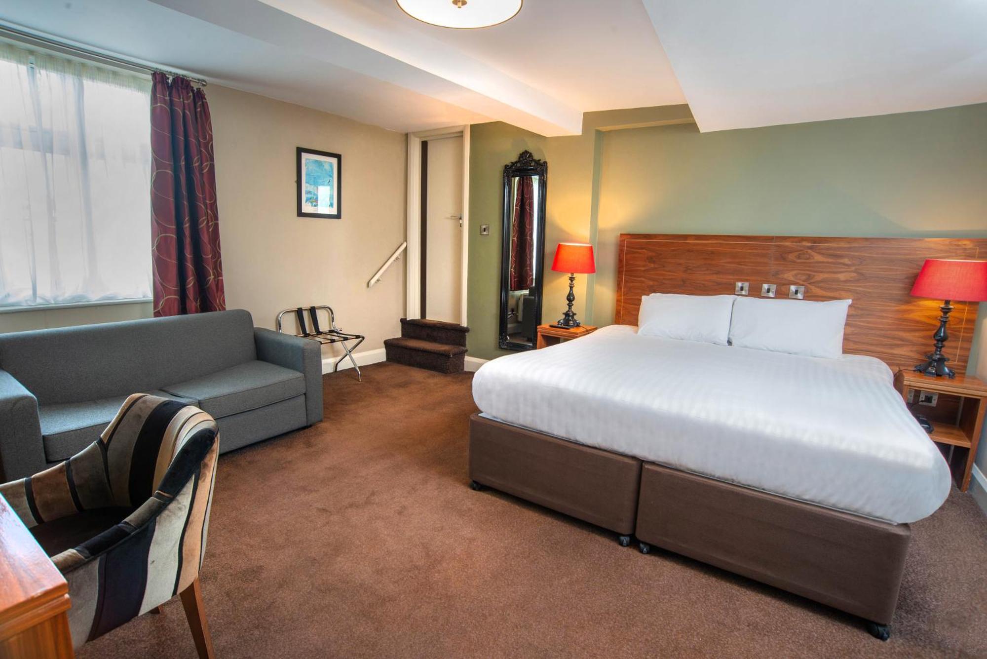 The Shrewsbury Hotel Wetherspoon 외부 사진