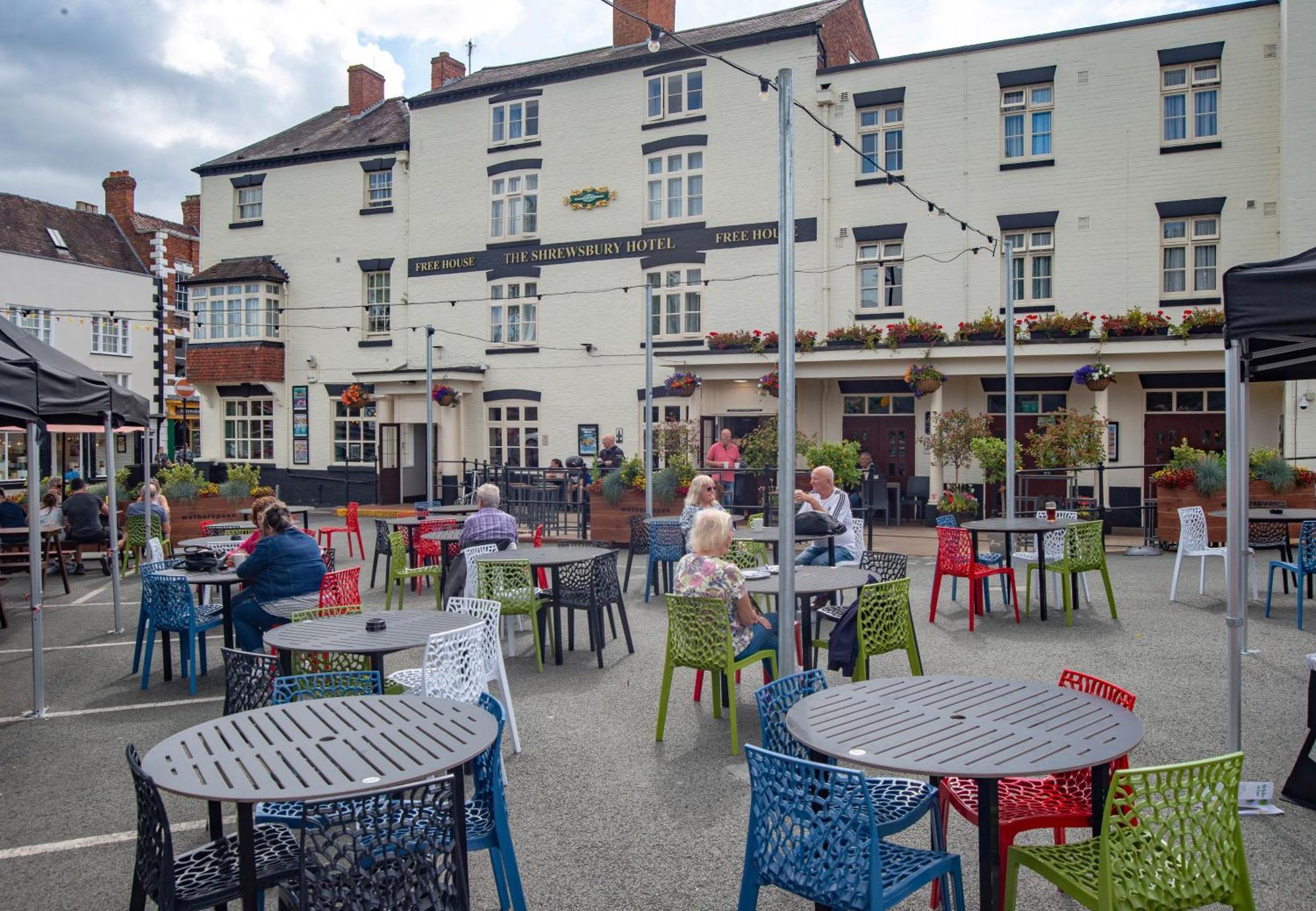 The Shrewsbury Hotel Wetherspoon 외부 사진